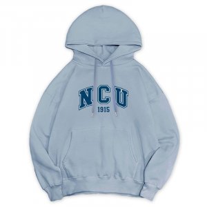 【少量現貨】NCU午厚時光落肩帽T_大字款_蘇打汽水