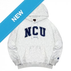 【限量現貨，售完預購】NCU立體毛巾繡落肩帽T_麻花白