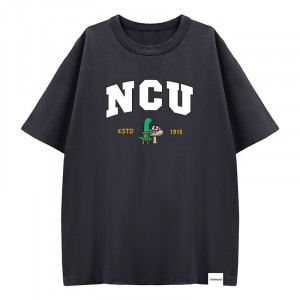 【預購至6/21,7/27陸續出貨】NCU遇見JOGUMAN寬版純棉短T_暗夜灰
