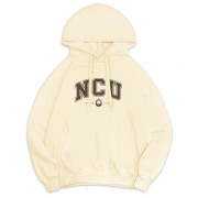 【預購至10/11止，11/9陸續出貨】NCU冬日輕甜系落肩帽T_小松果_奶霜白